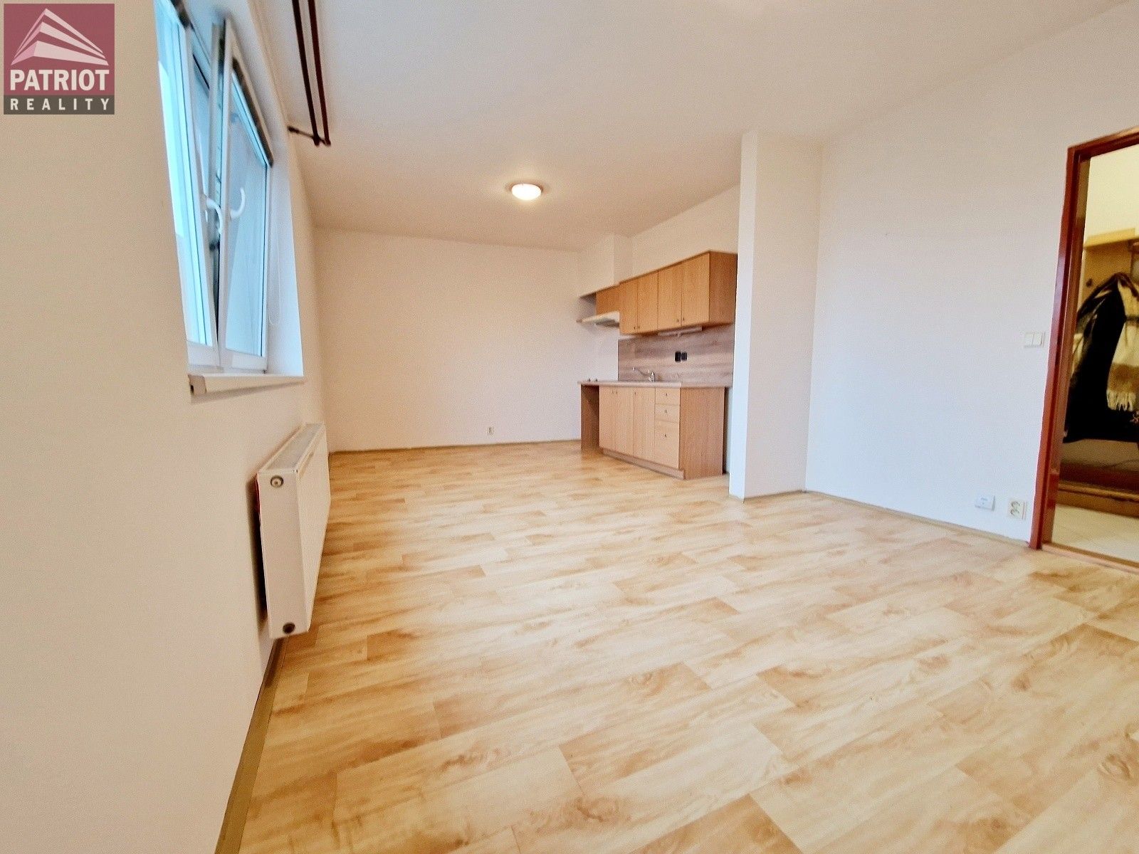 Pronájem byt 1+kk - Jihoslovanská, Olomouc, 32 m²