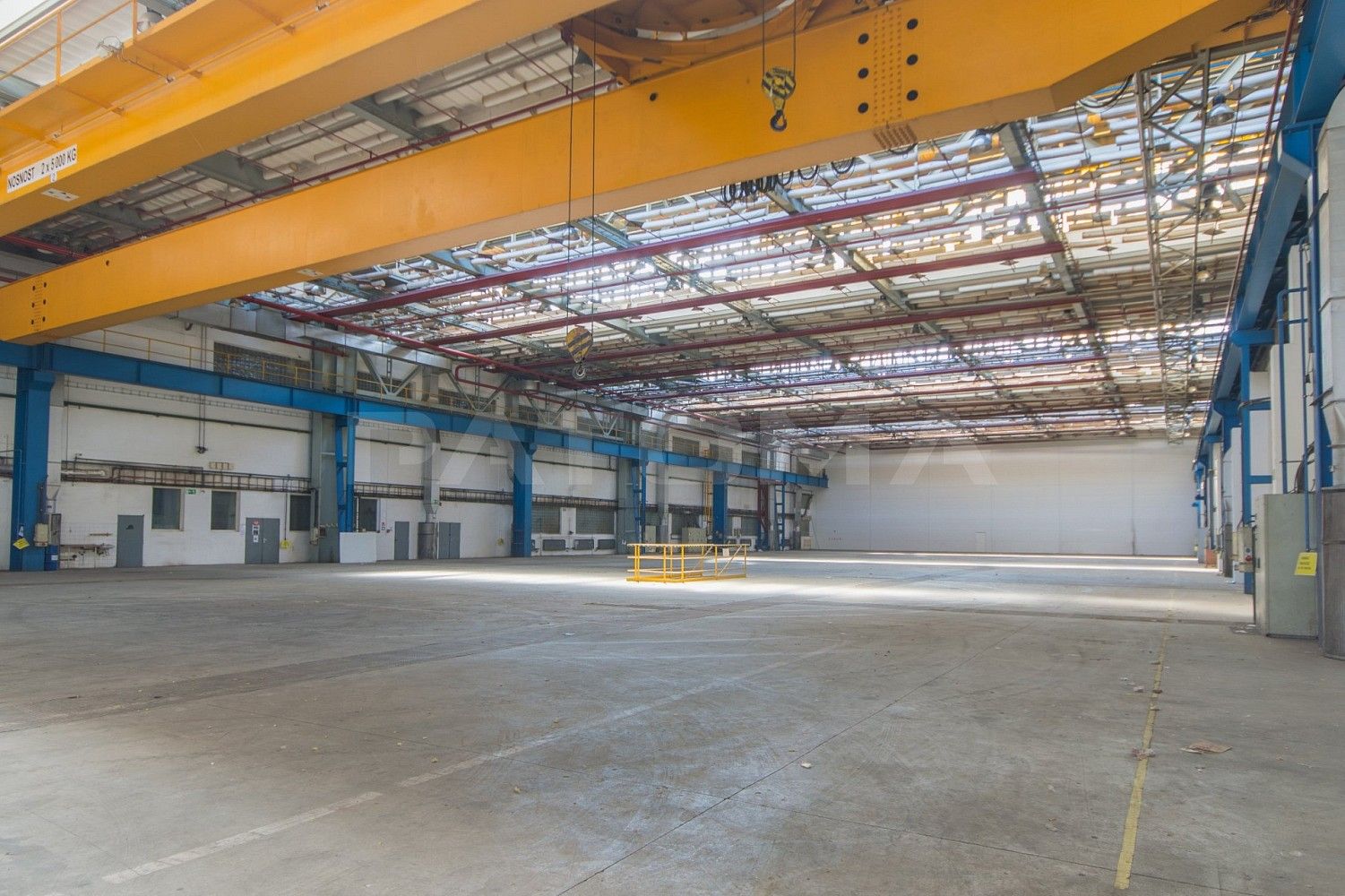 Sklad · 3 200 m² · Ringhofferova, Praha 5 - Třebonice - 3
