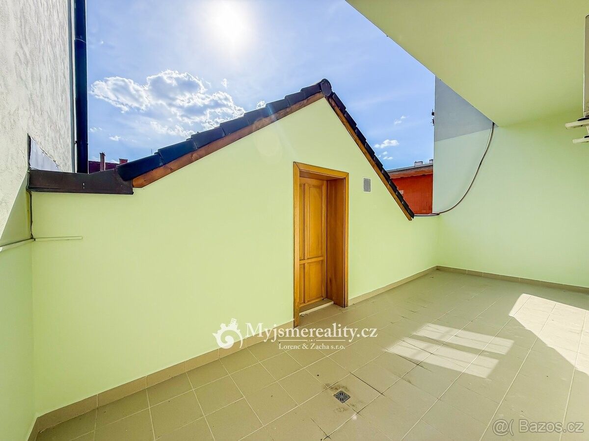 Pronájem byt - Znojmo, 669 02