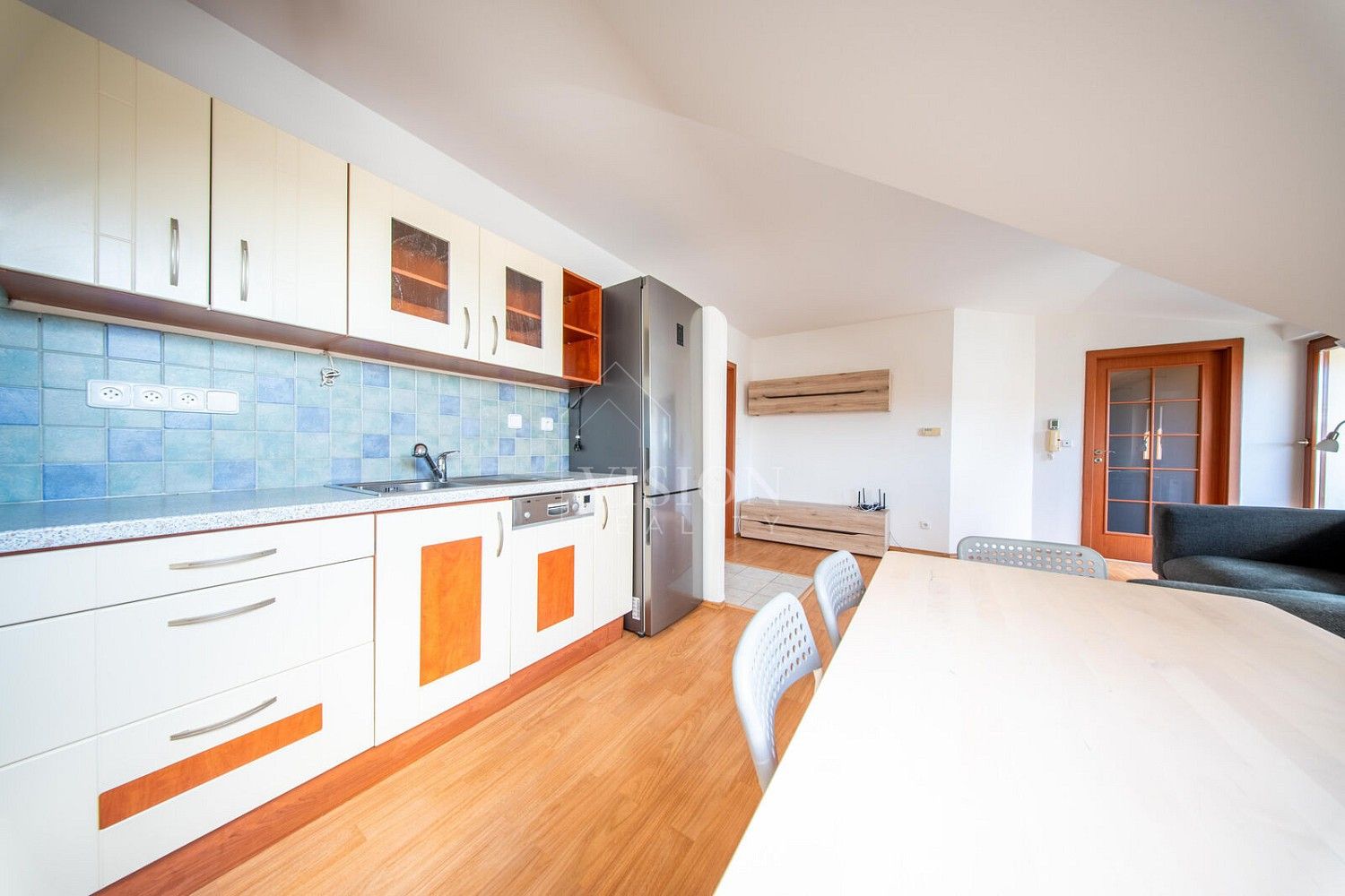 Byt 3+kk · 83 m² · Radnická, Tábor - 3