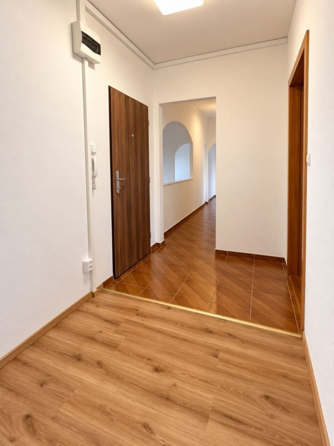 Byt 2+1 · 60 m² · Příčná, Klášterec nad Ohří - 3