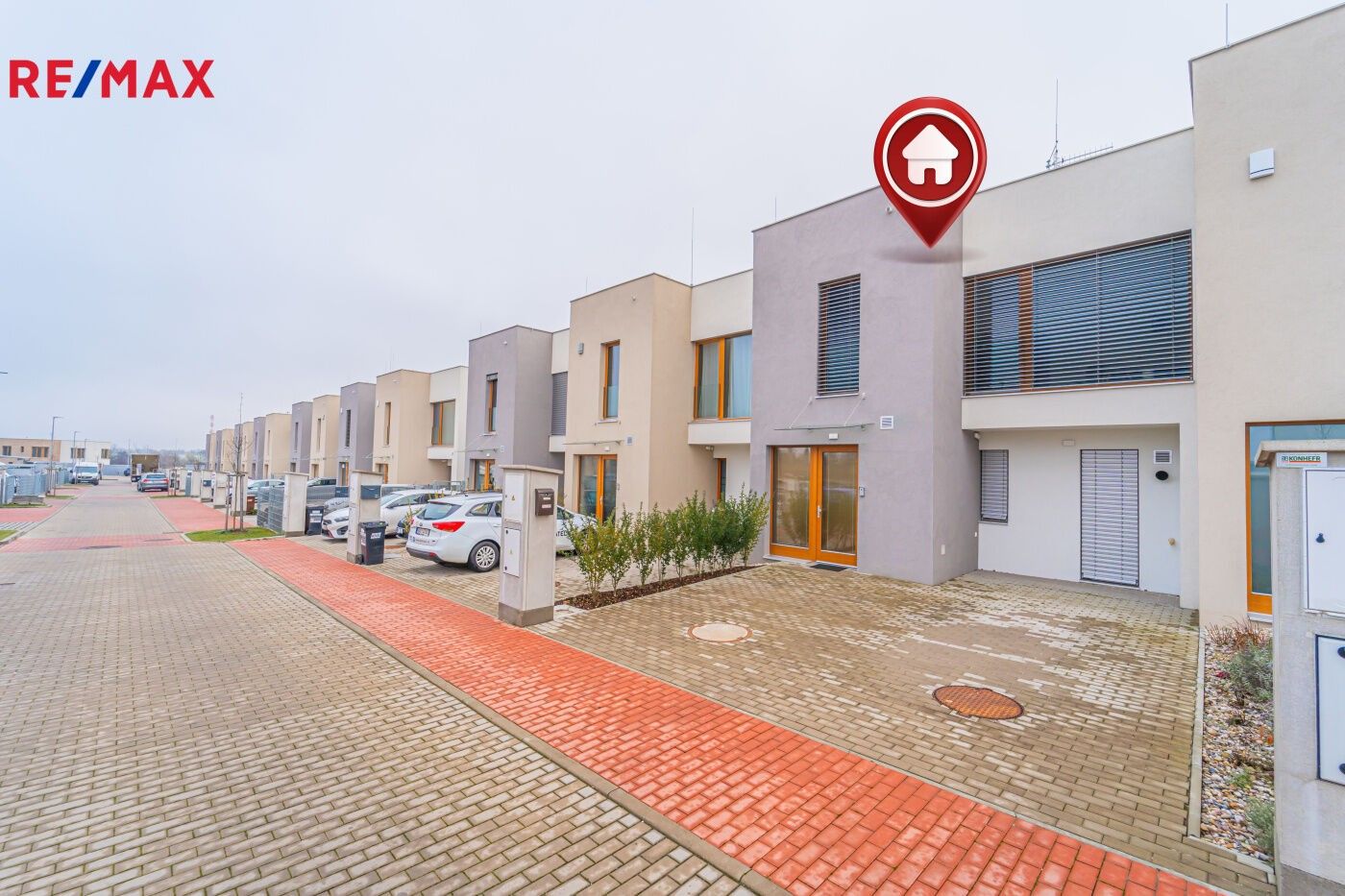 Prodej rodinný dům - Artistů, Praha, 116 m²