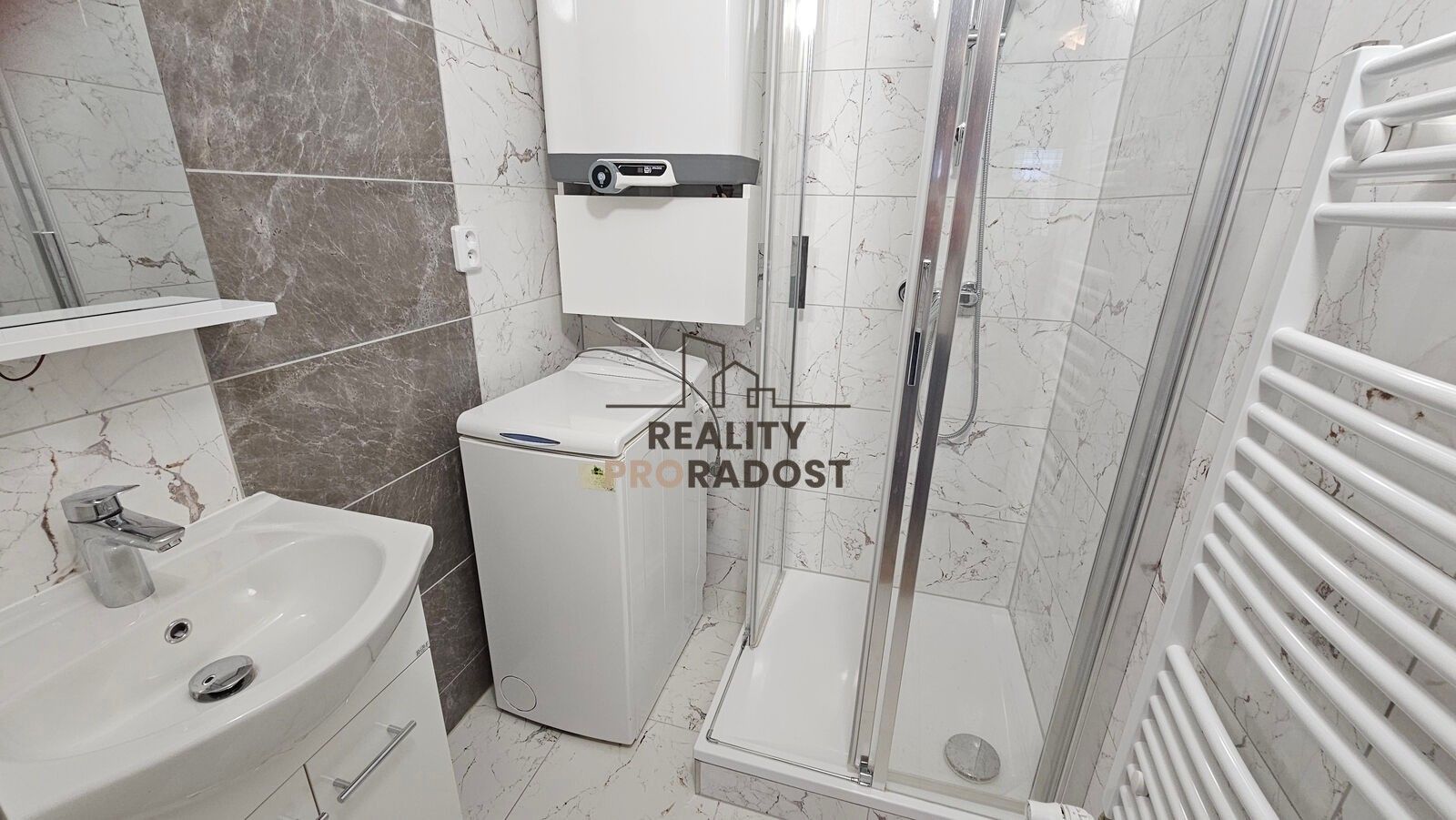 Pronájem byt 1+kk - Bezručova 2858, Hodonín, 28 m² - 5