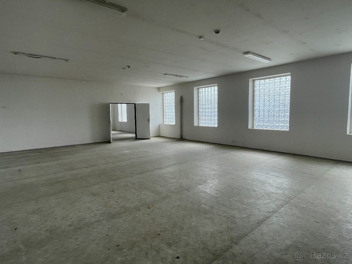 Sklady, Modřice, 664 42 - 1