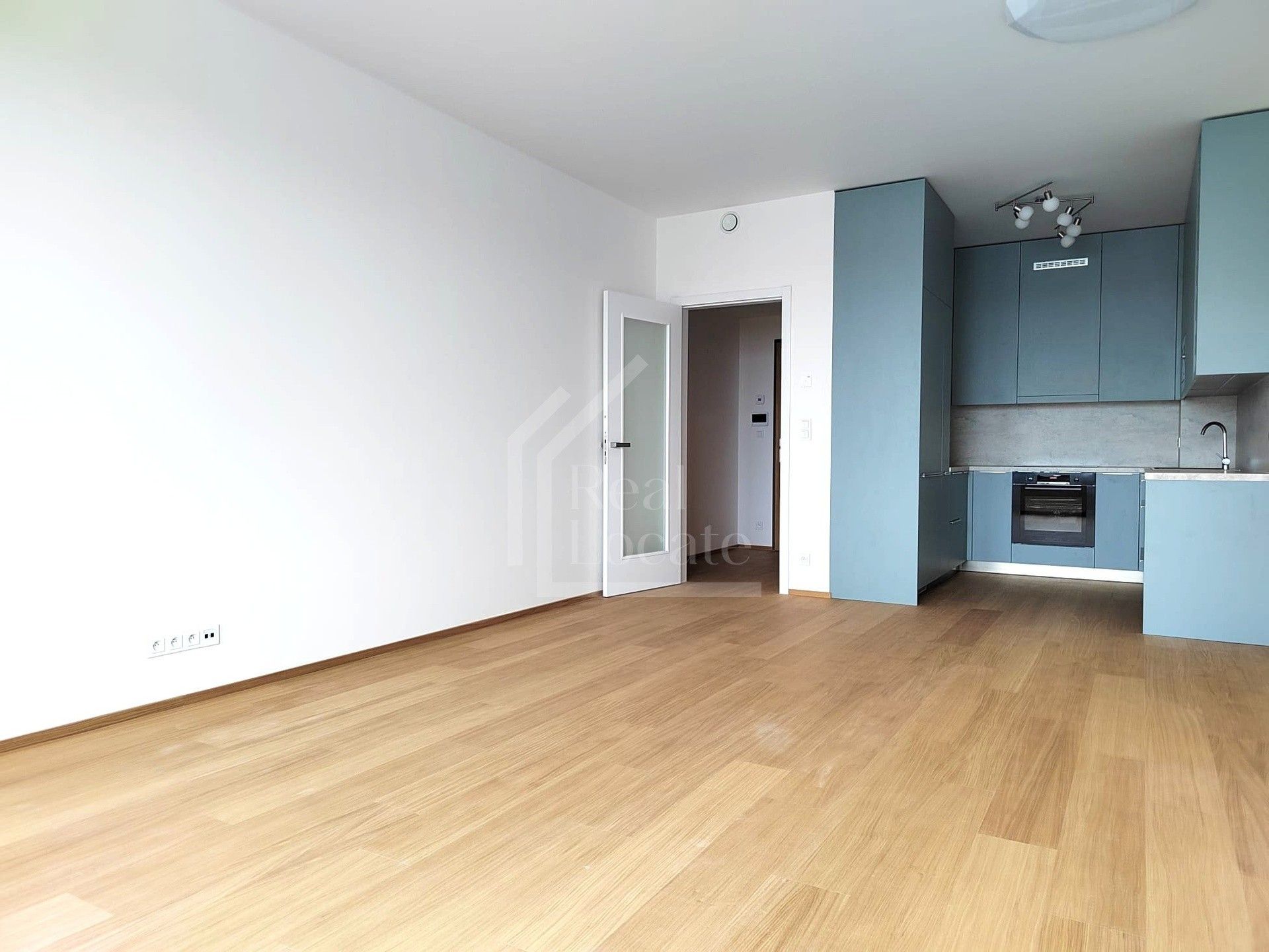 Prodej byt 3+kk - V třešňovce, Praha, 82 m²
