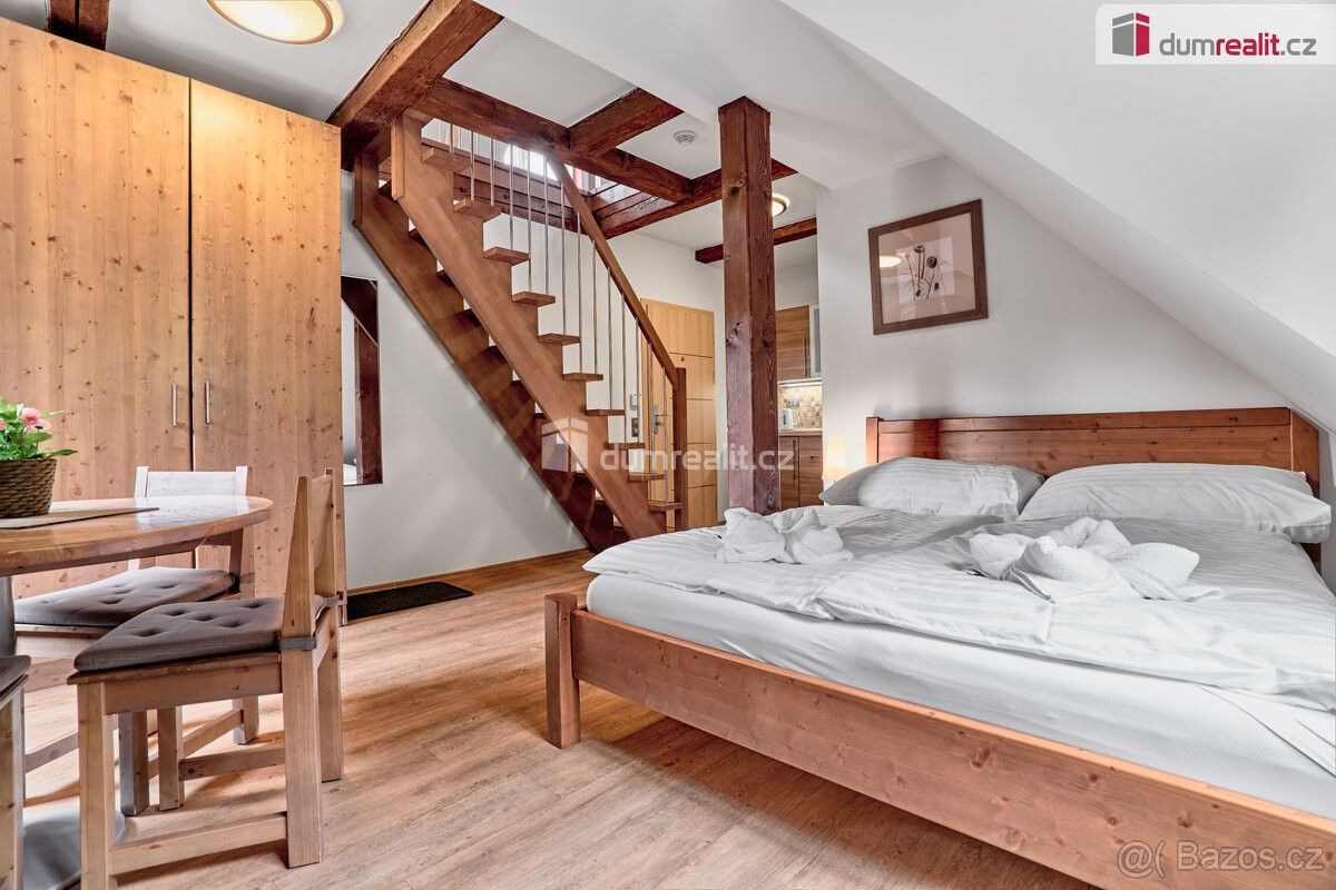 Prodej byt 2+kk - Ostrov nad Ohří, 363 01, 100 m²