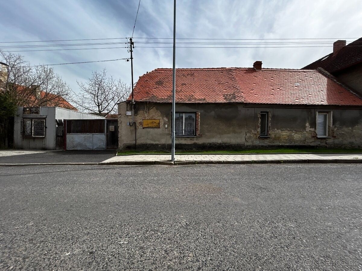 Prodej dům - Žatec, 438 01, 97 m²