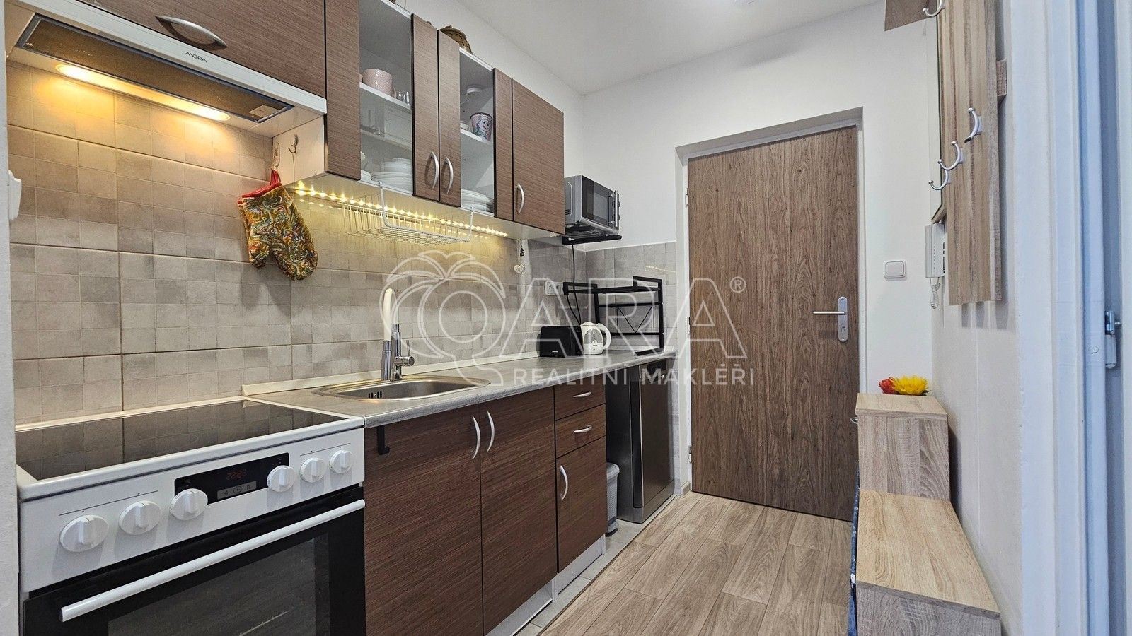 Pronájem byt 1+1 - Rýchorské sídliště, Svoboda nad Úpou, 32 m²