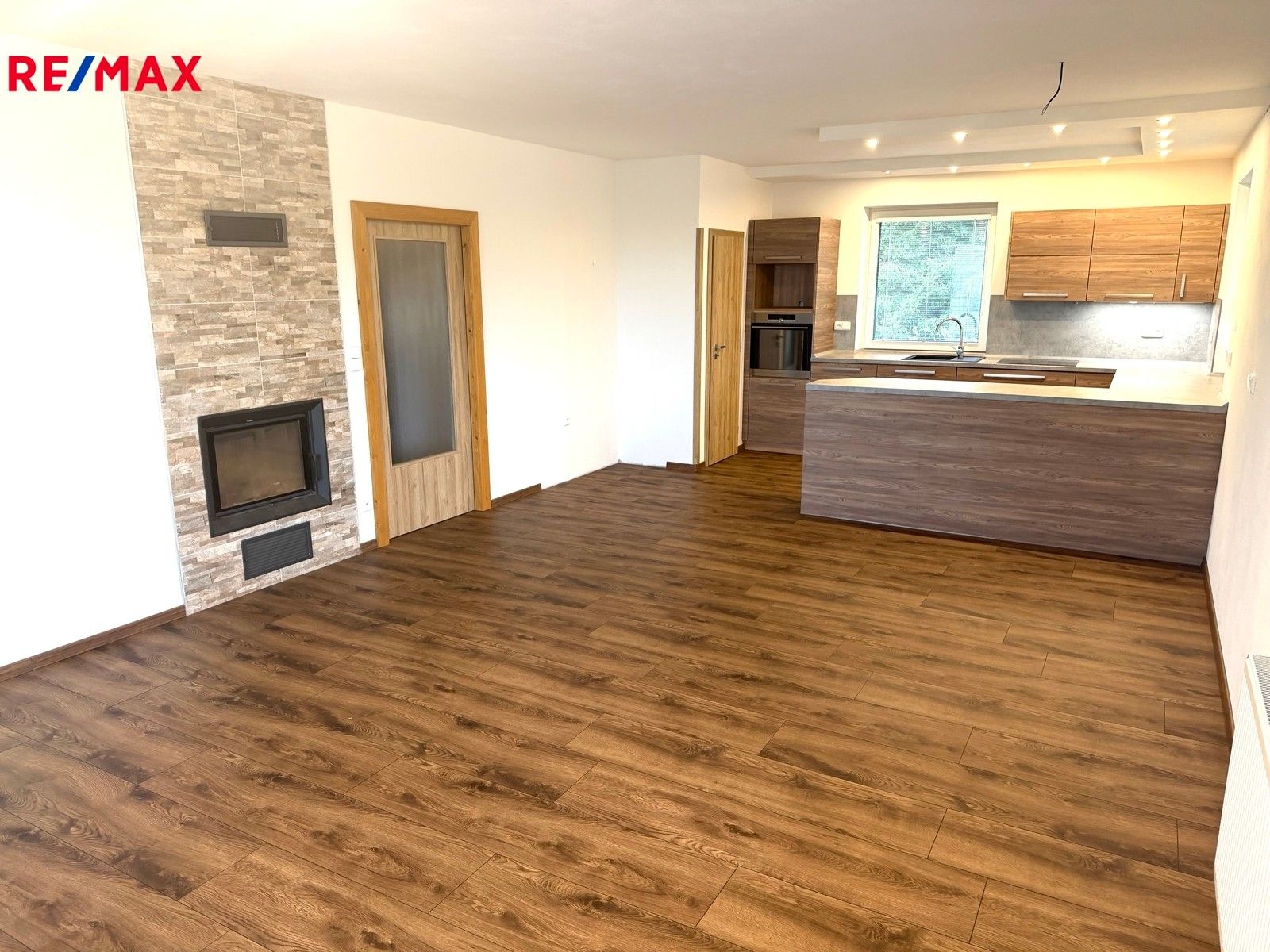 Prodej rodinný dům - Předín, 150 m²