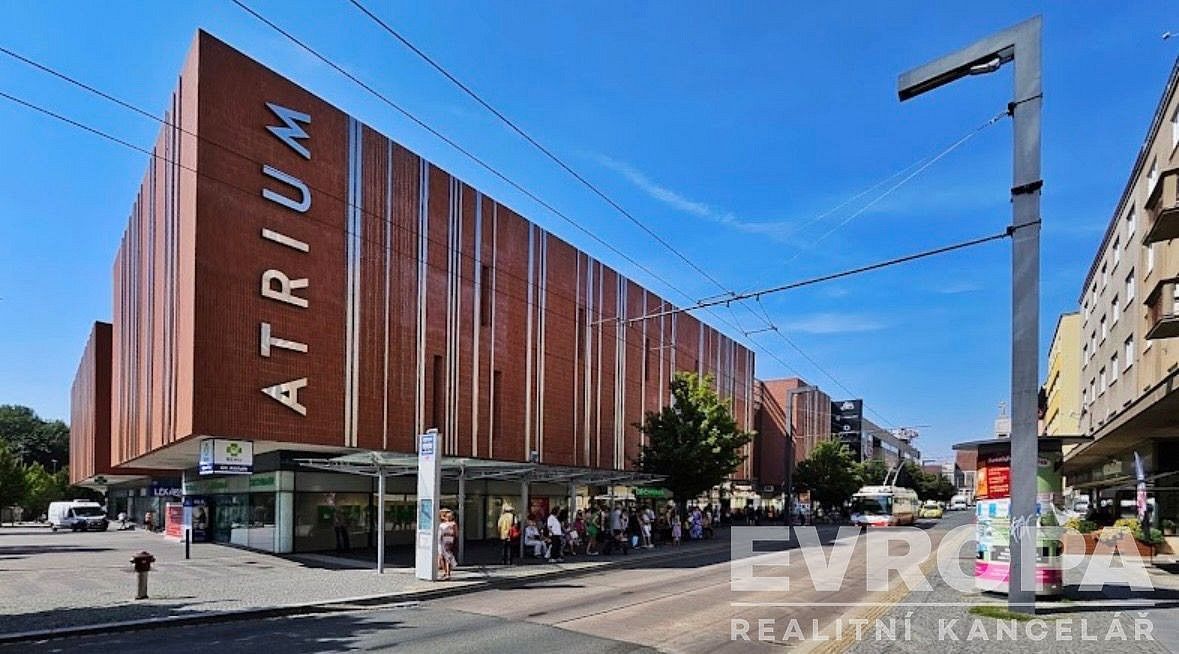 Obchodní prostory, Hradec Králové - Pražské Předměstí, Královéhradecký kraj, 87 m² - 1