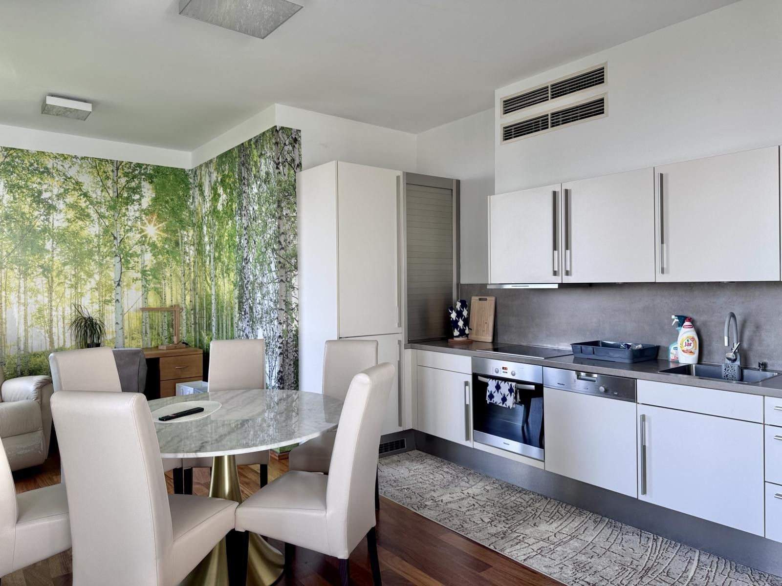 3+kk, K sídlišti, Praha, 92 m²