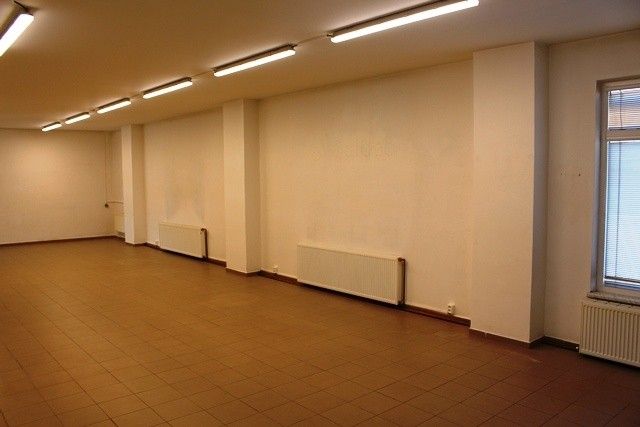 Pronájem obchodní prostory - Prostějov, 796 01