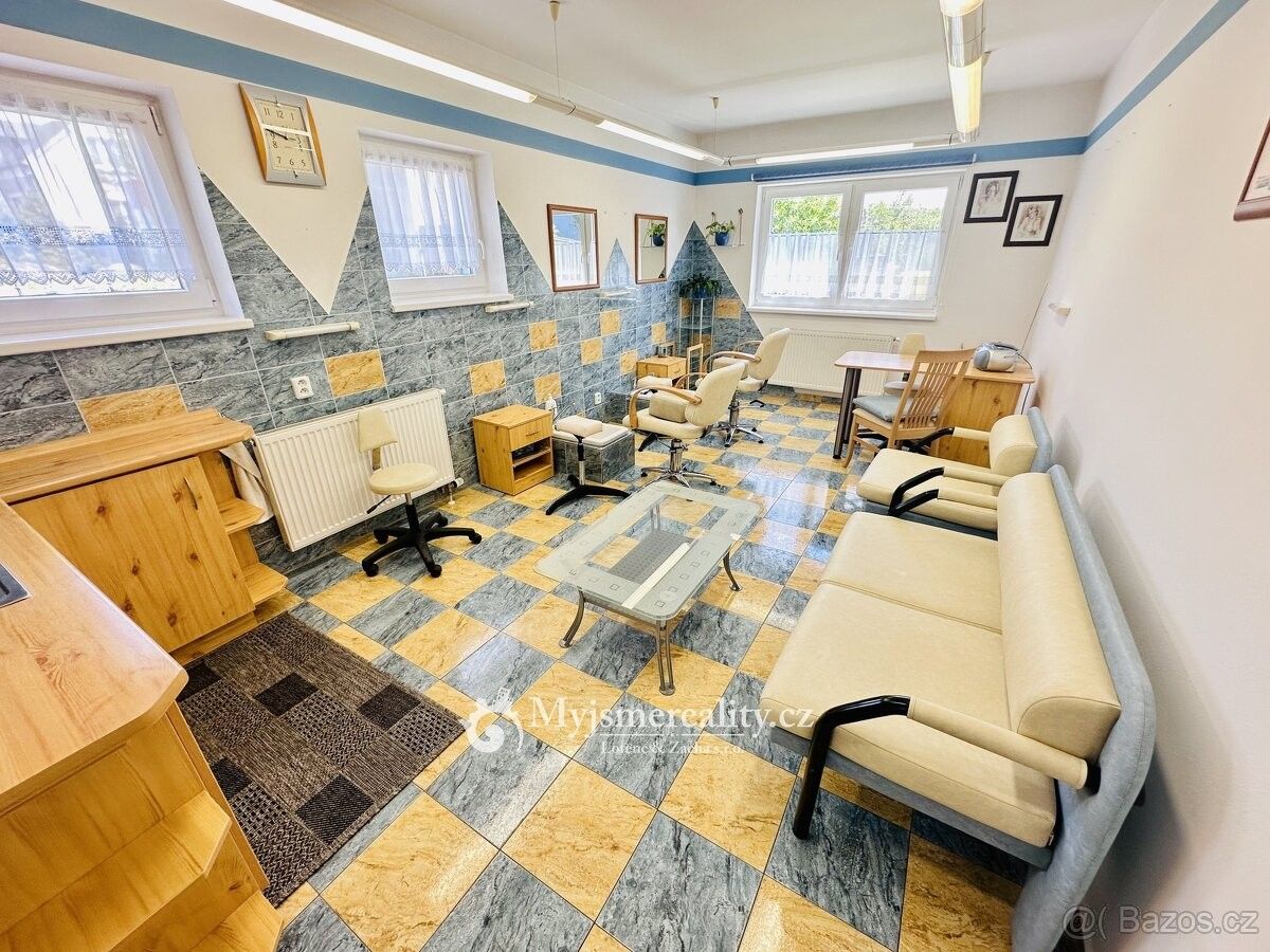 Obchodní prostory, Znojmo, 671 81