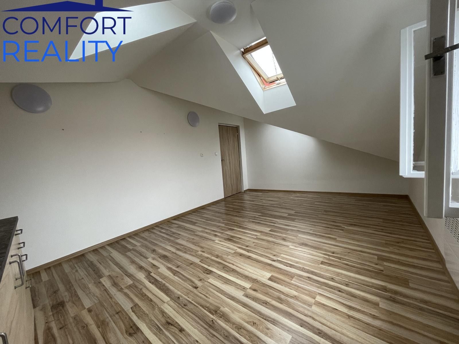 1+kk, 1. máje, Odry, 25 m² - 1