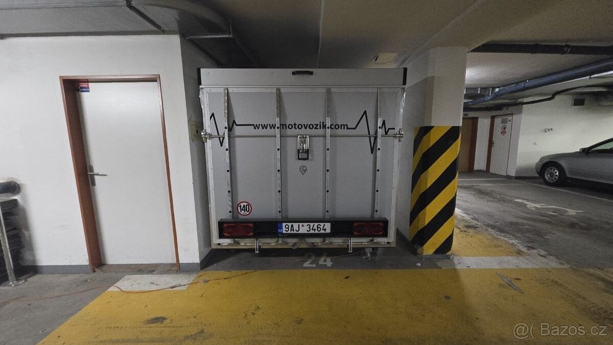 Prodej garáž - Praha, 198 00