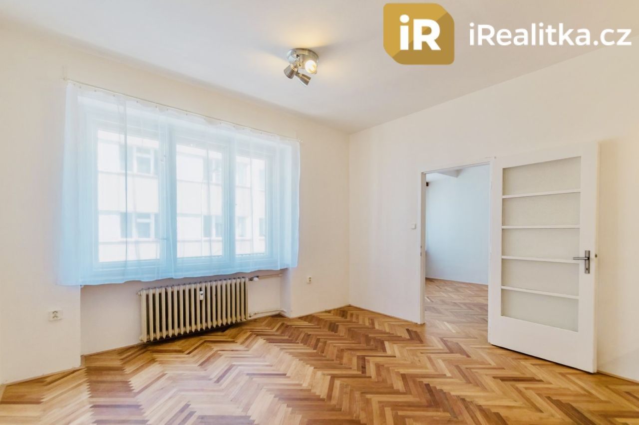Prodej byt 2+kk - Nerudova, Hradec Králové, 49 m²
