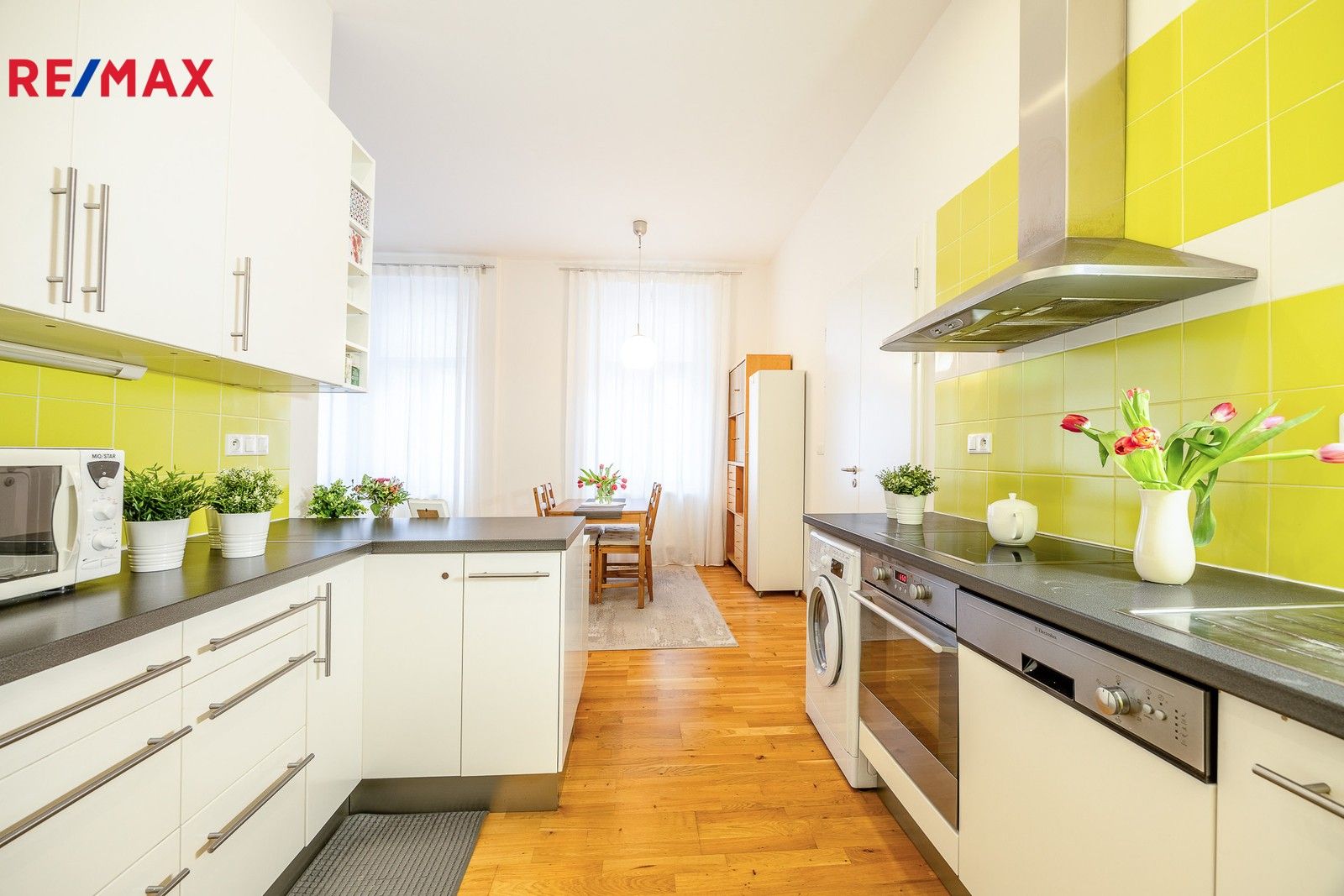 2+kk, Anny Letenské 1206, Praha, 72 m²