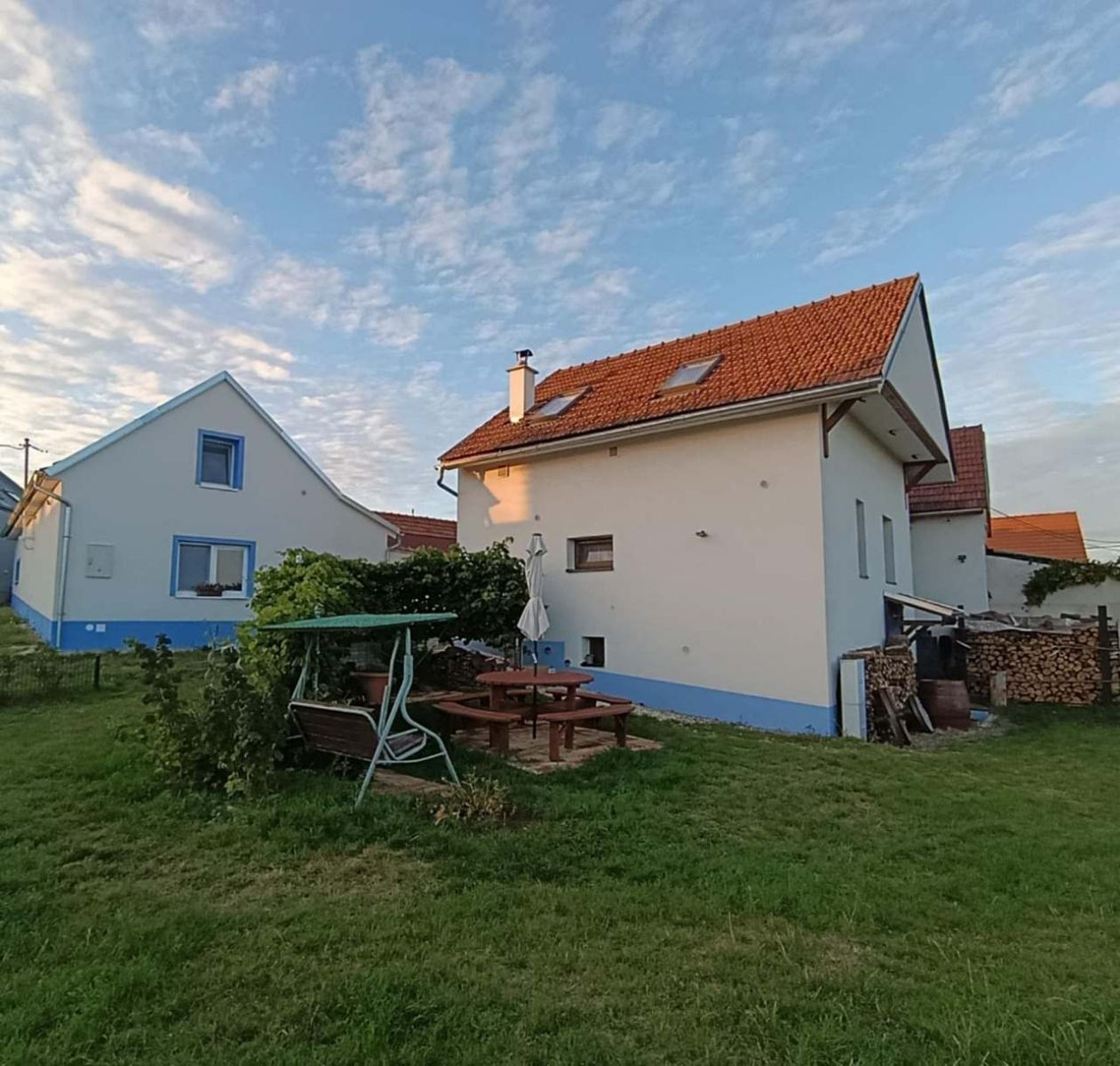 Chaty, Vrbice u Velkých Pavlovic, Jihomoravský kraj - 2