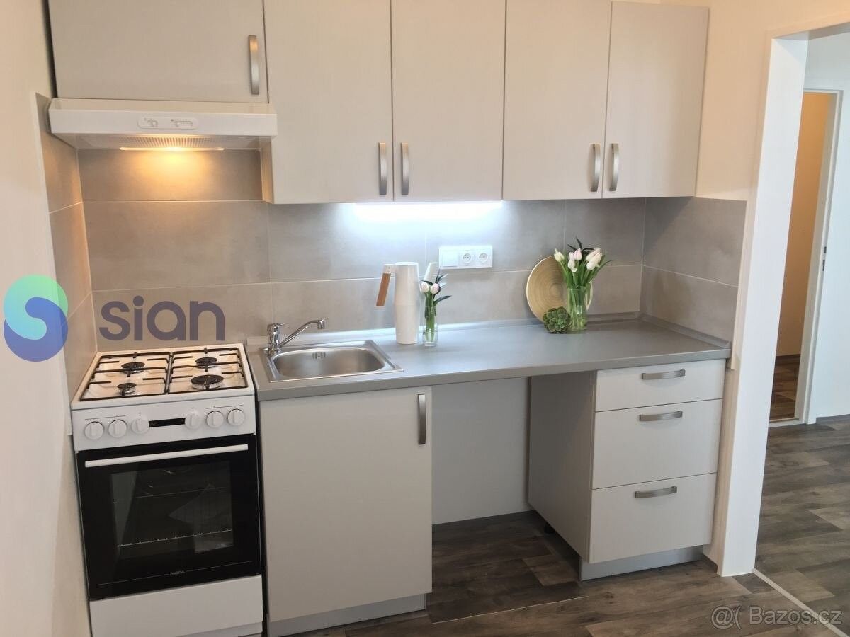 Byty, Ostrava, 700 30