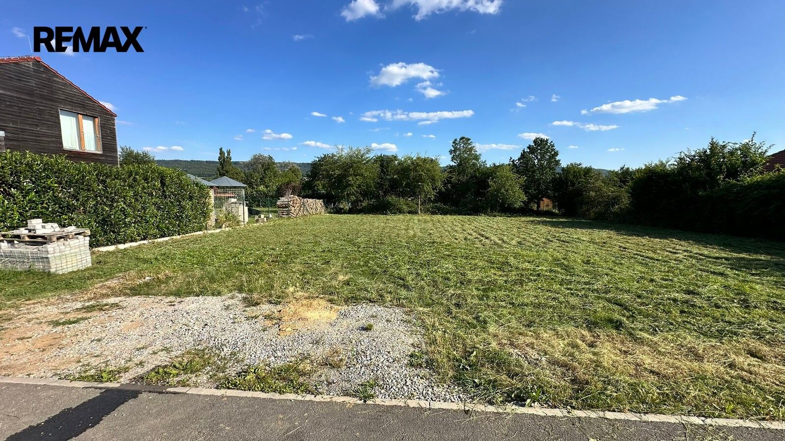 Pozemky pro bydlení, Nesvačily, 981 m² - 2