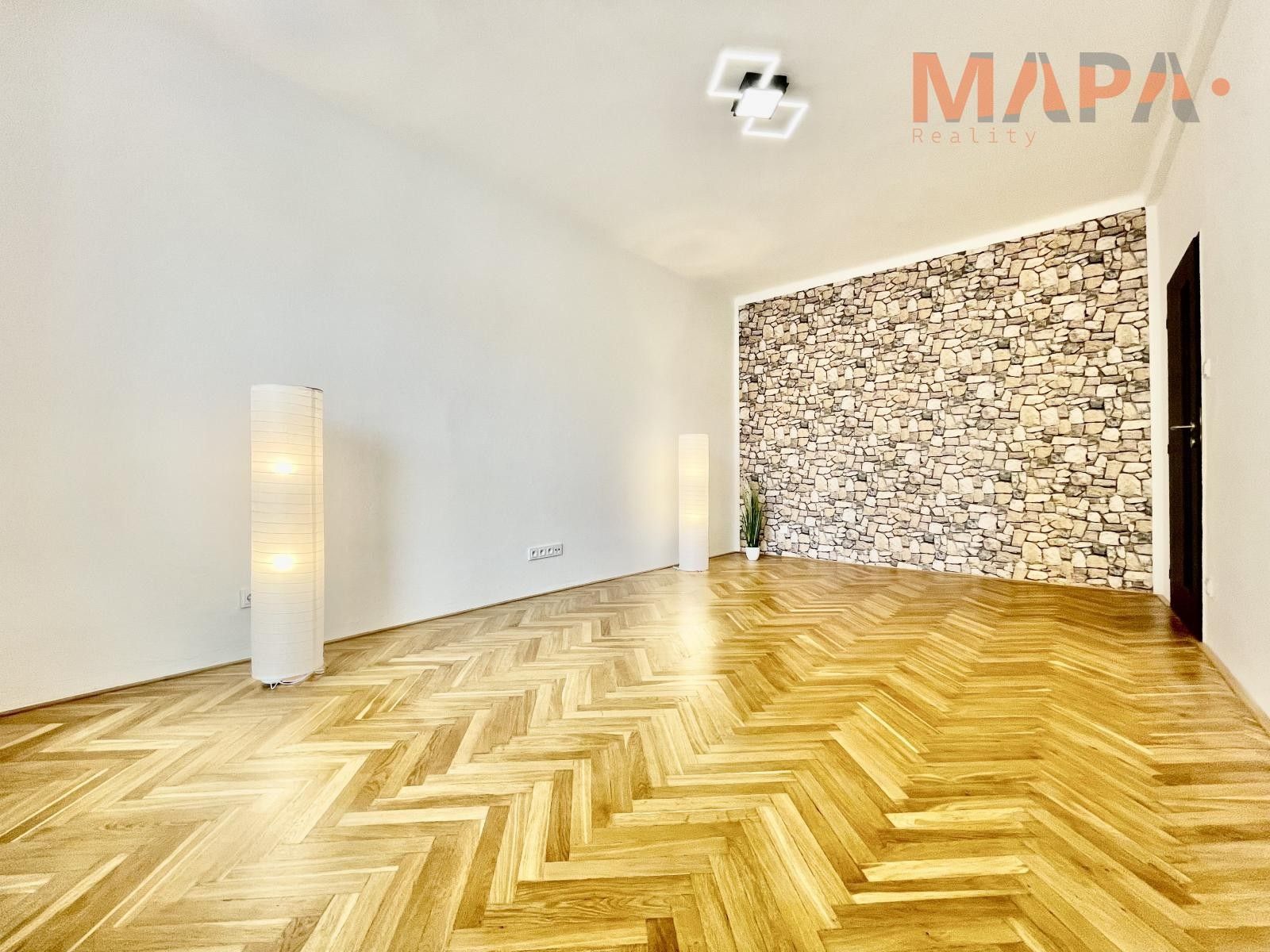 3+1, W. A. Mozarta , Most, 79 m² - 1