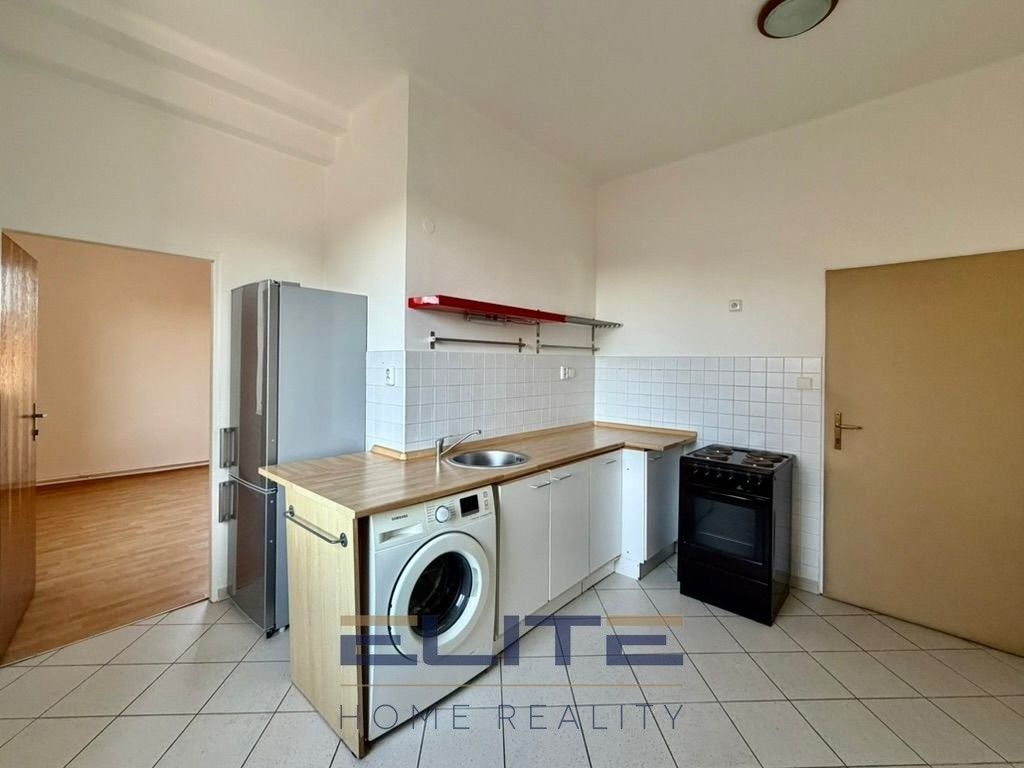 Pronájem byt 1+1 - Americká 580, Liberec, 39 m²