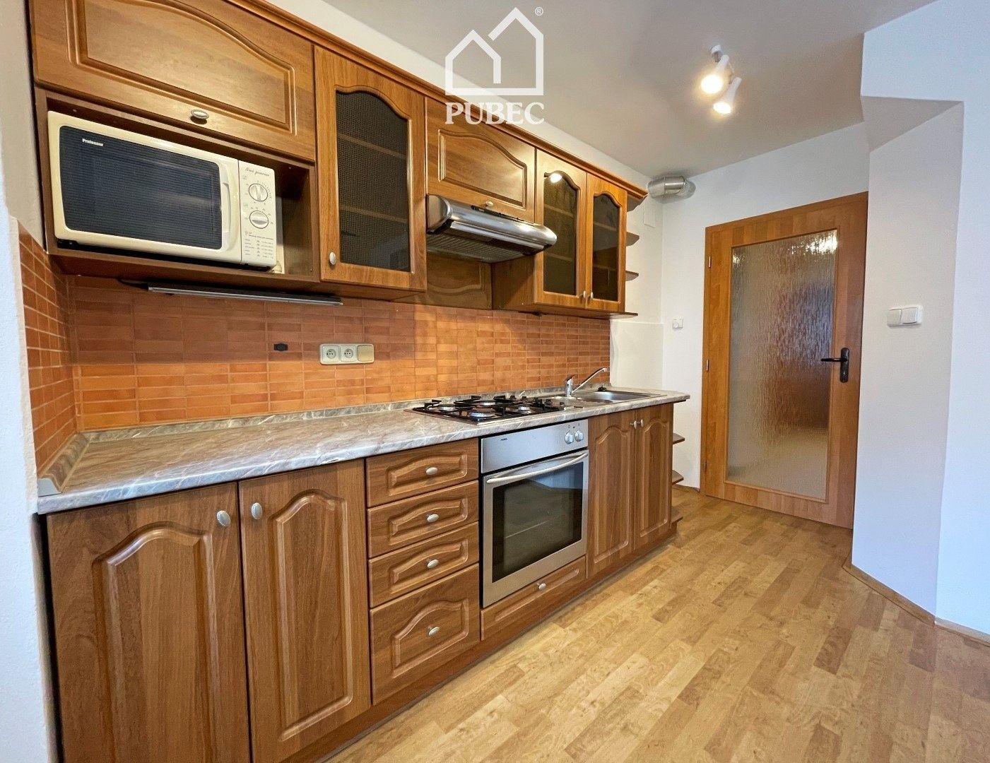 Pronájem byt 2+kk - Jiráskovo náměstí, Plzeň, 39 m²