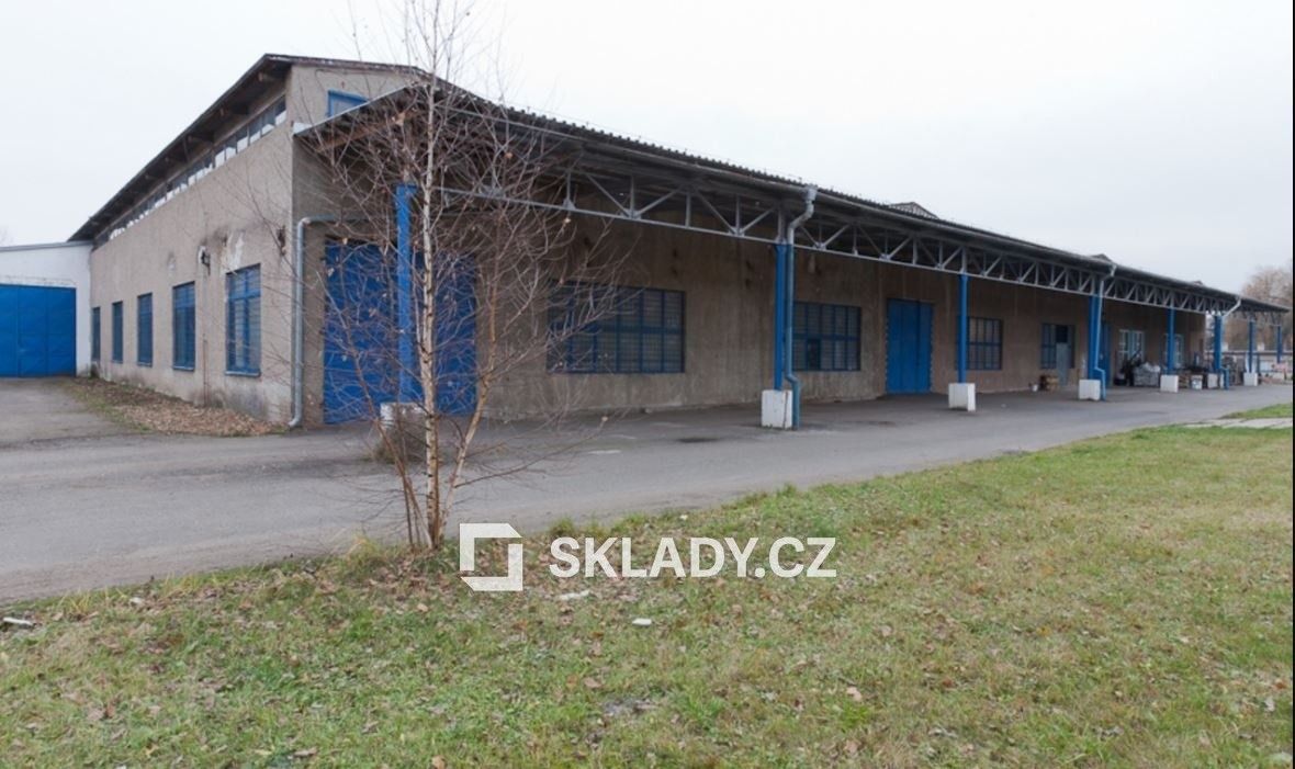 Sklady, Kladruby nad Labem, 180 m²