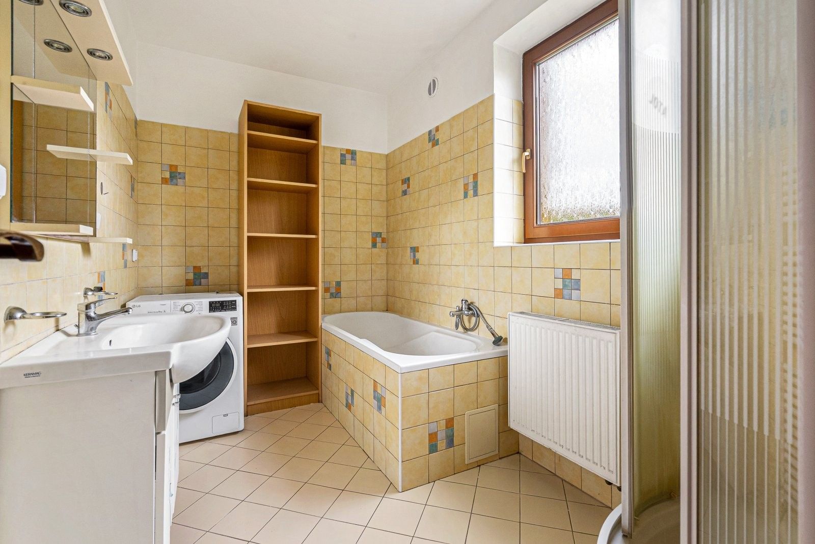 Prodej rodinný dům - Libějice, 209 m² - 5