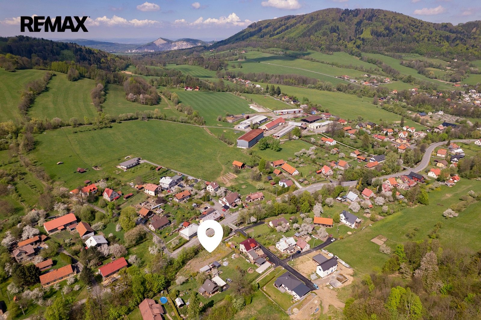 Pozemky pro bydlení, Lichnov, 1 053 m²