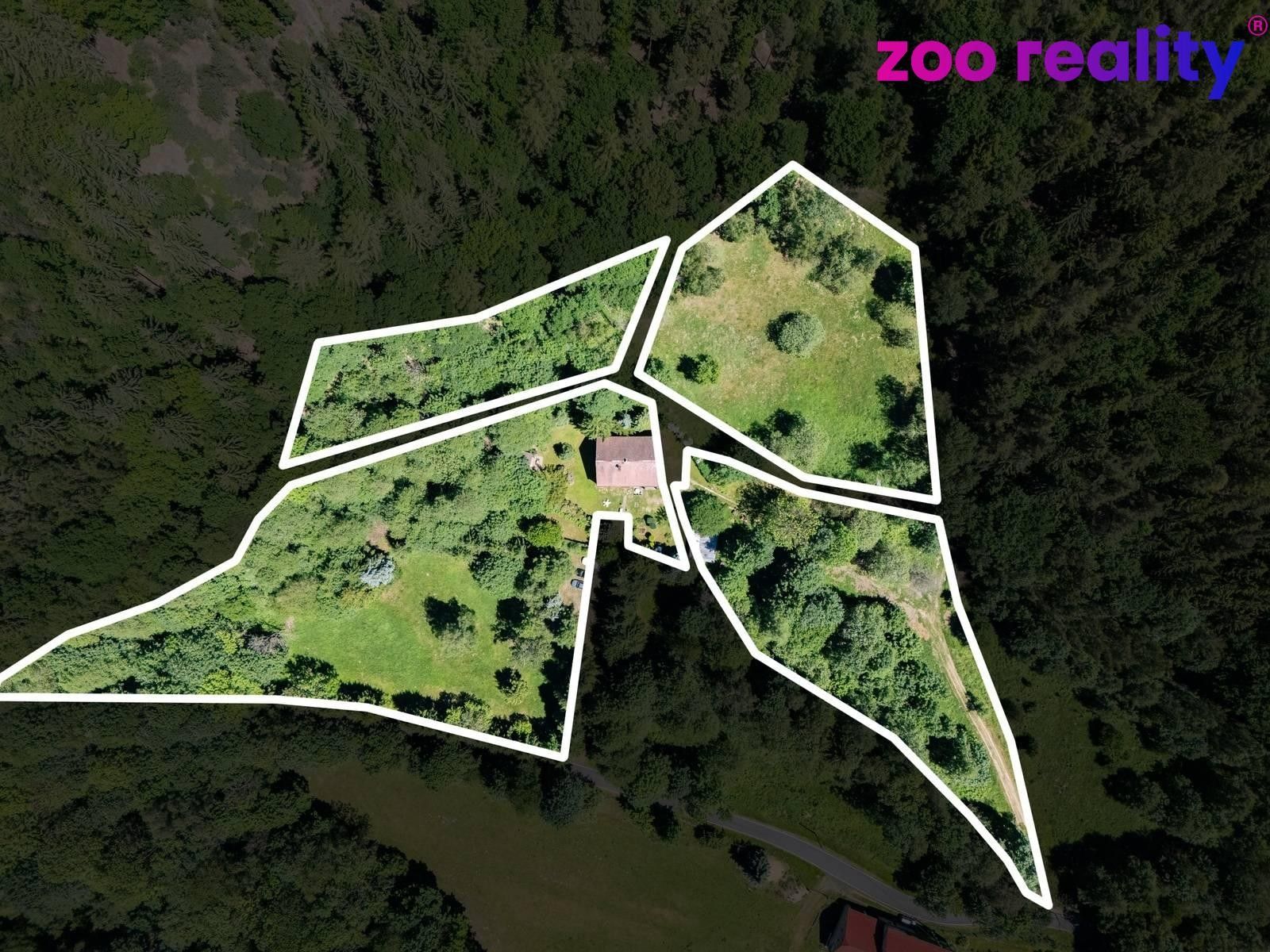 Rodinné domy, Místo, 320 m² - 2