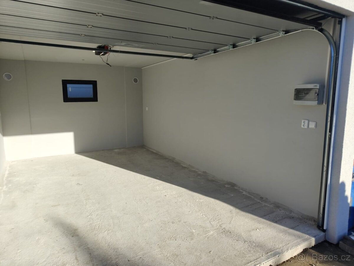 Pronájem garáž - Tachlovice, 252 17