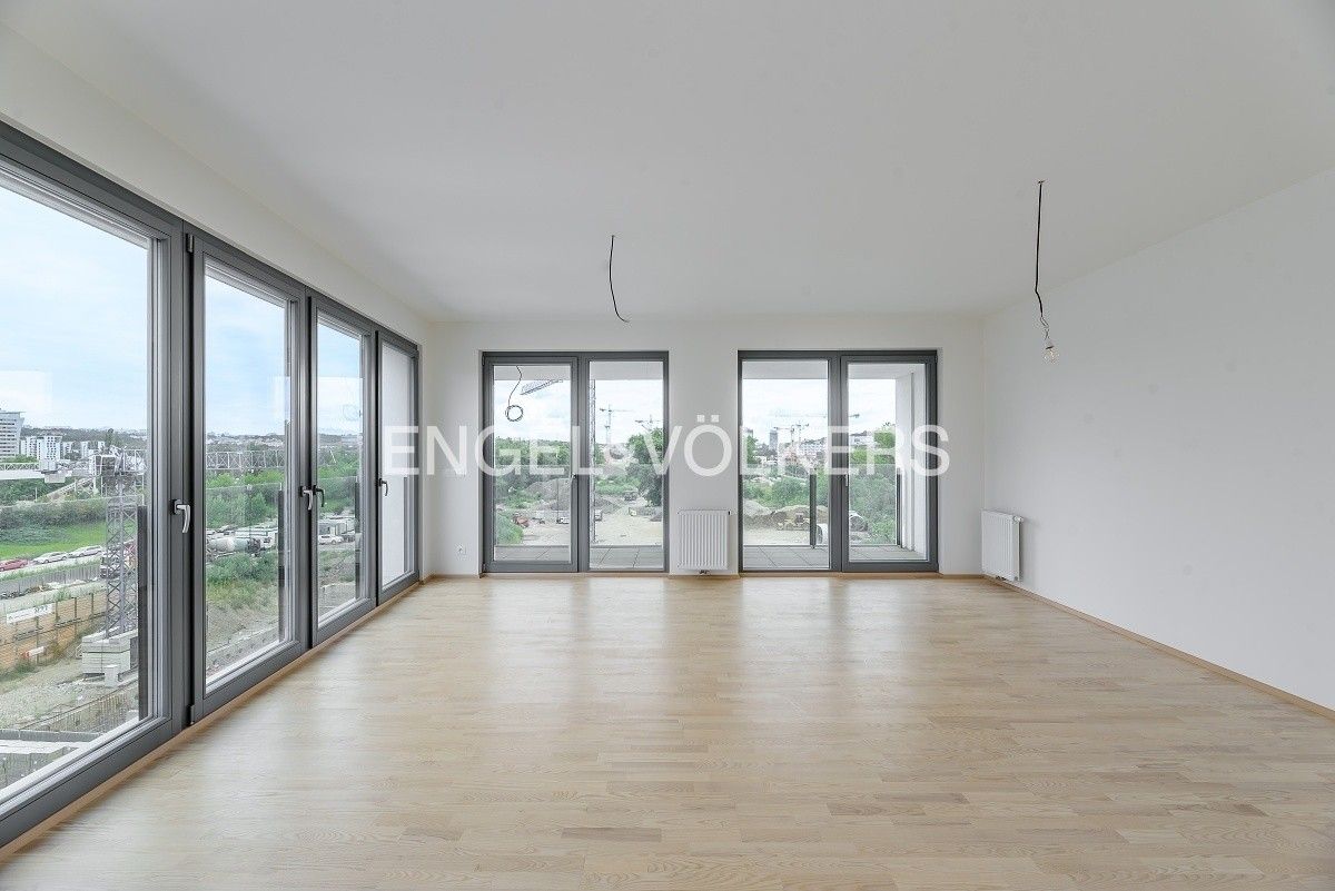 2+kk, Breitfeldova , Praha Karlín, 63 m² - 1
