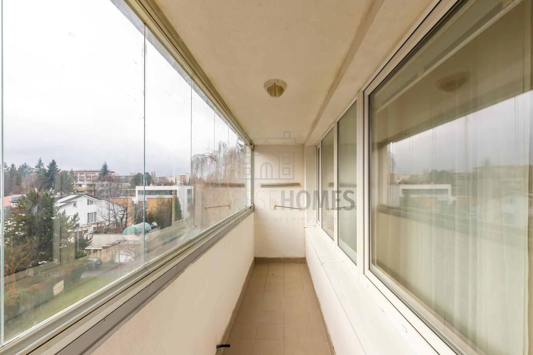 Prodej byt 3+1 - Lovosická, Praha, 67 m²