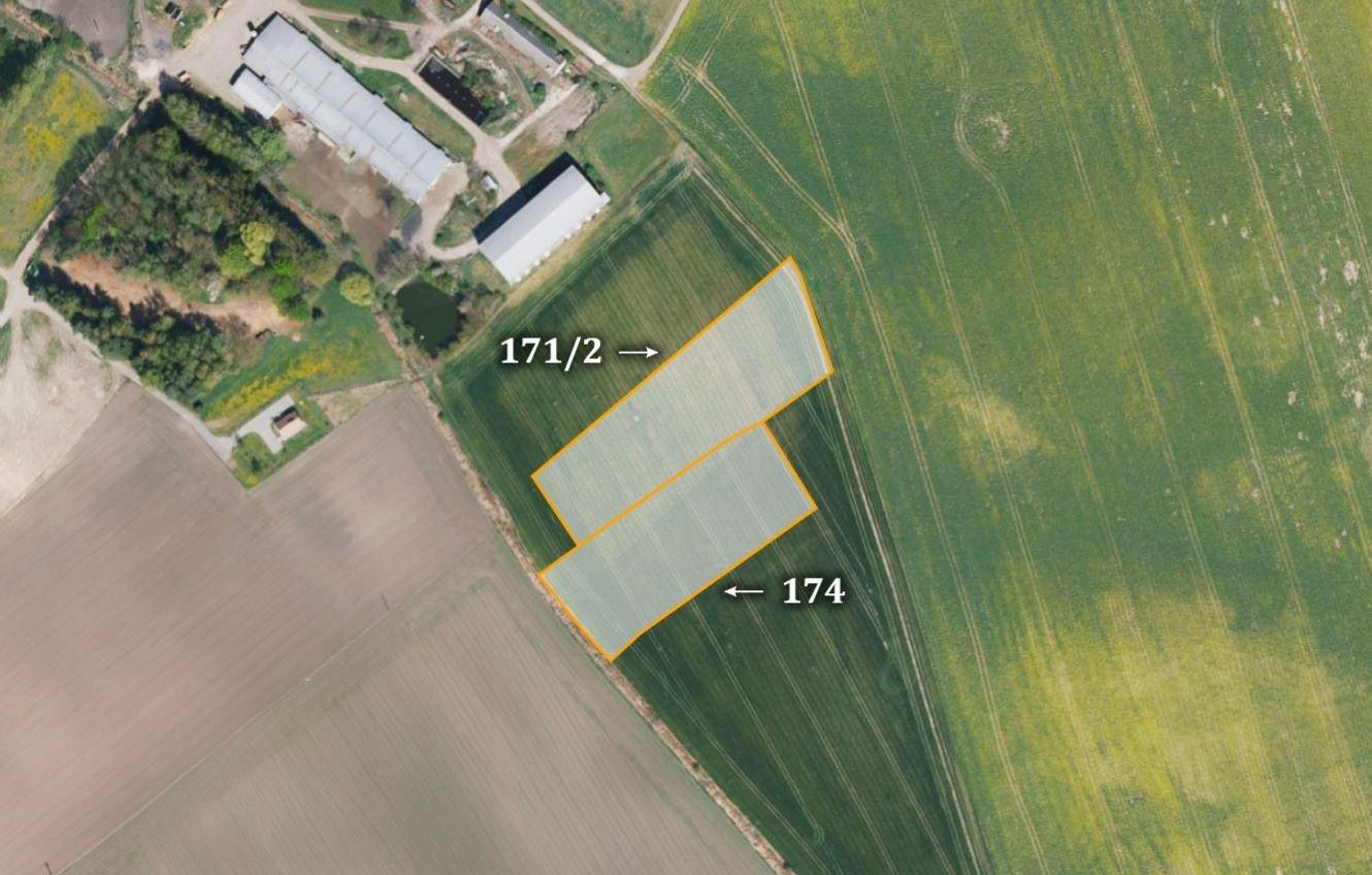 Zemědělské pozemky, Jíkev, 11 712 m²