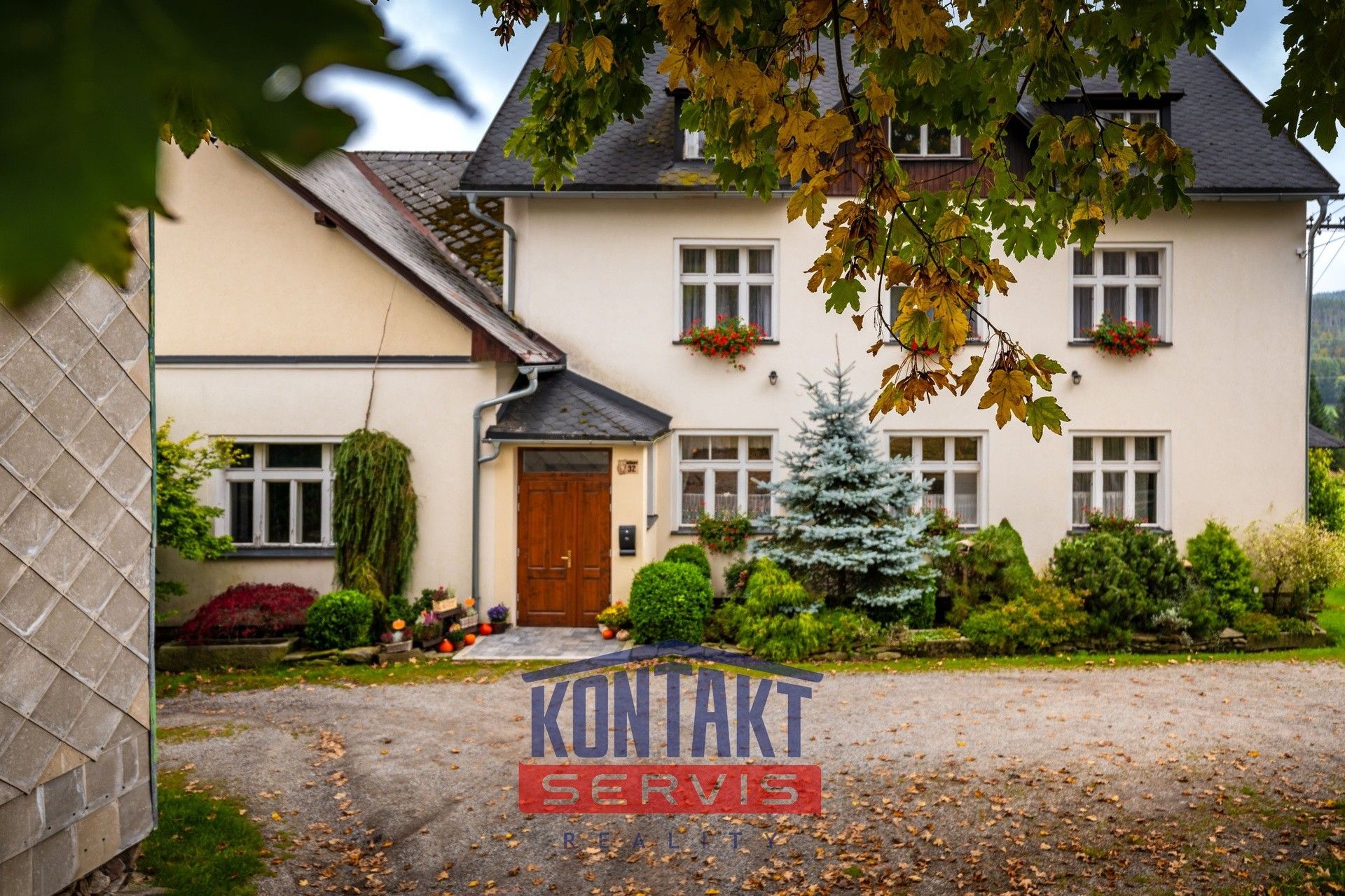 Prodej rodinný dům - Kůsov, Stachy, 660 m²