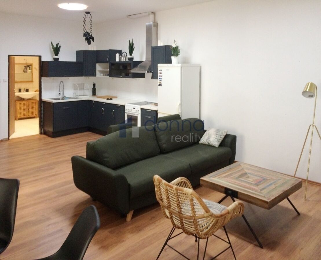 3+kk, Slezská, Praha Vinohrady, 71 m² - 2