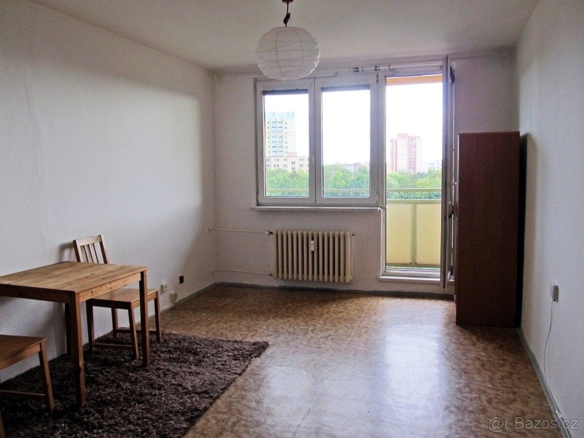 Pronájem byt - Ostrava, 702 00