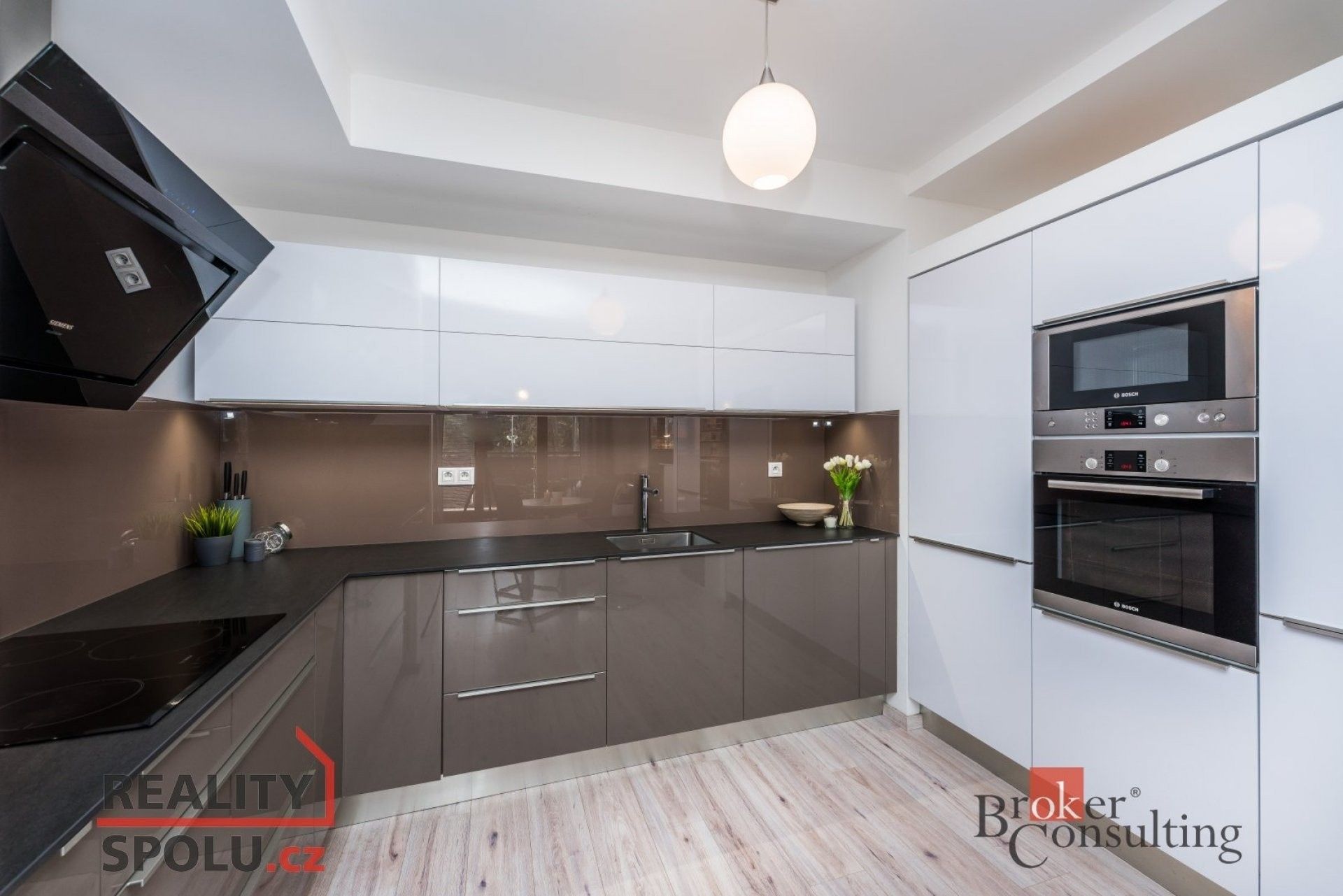 2+kk, Labský Palouk, Pardubice, 58 m²