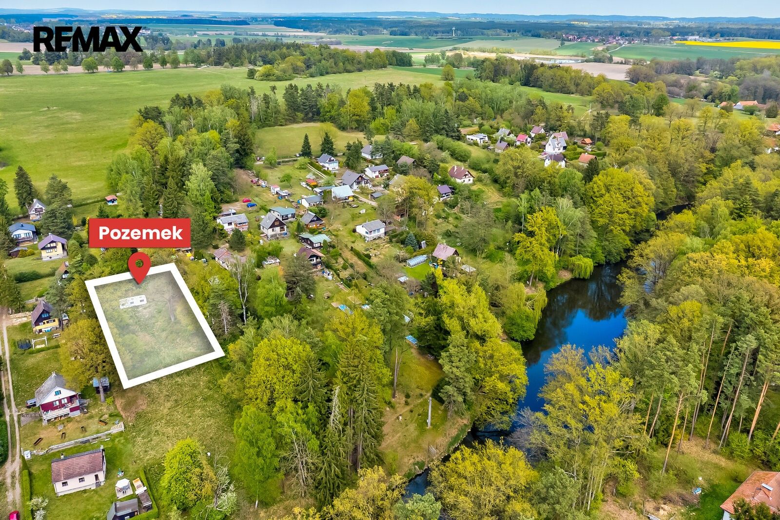Zahrady, Veselí nad Lužnicí, 1 310 m²