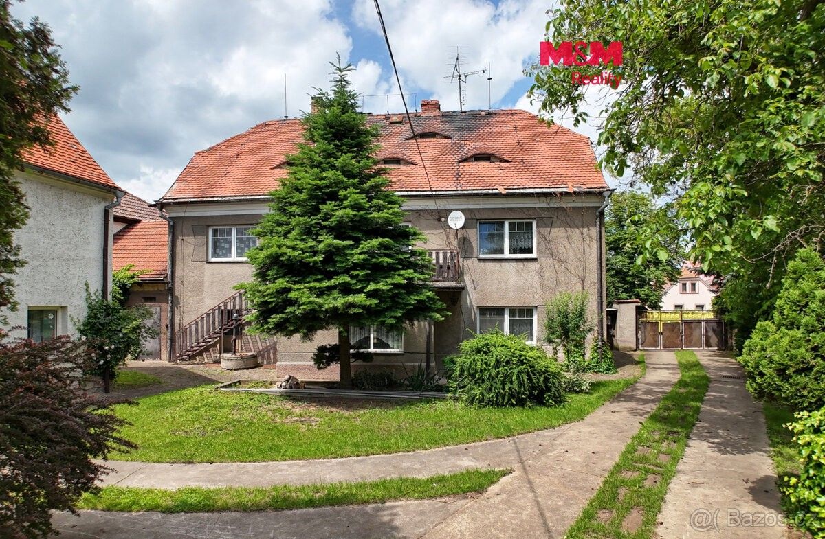 Rodinné domy, Žatec, 438 01 - 1