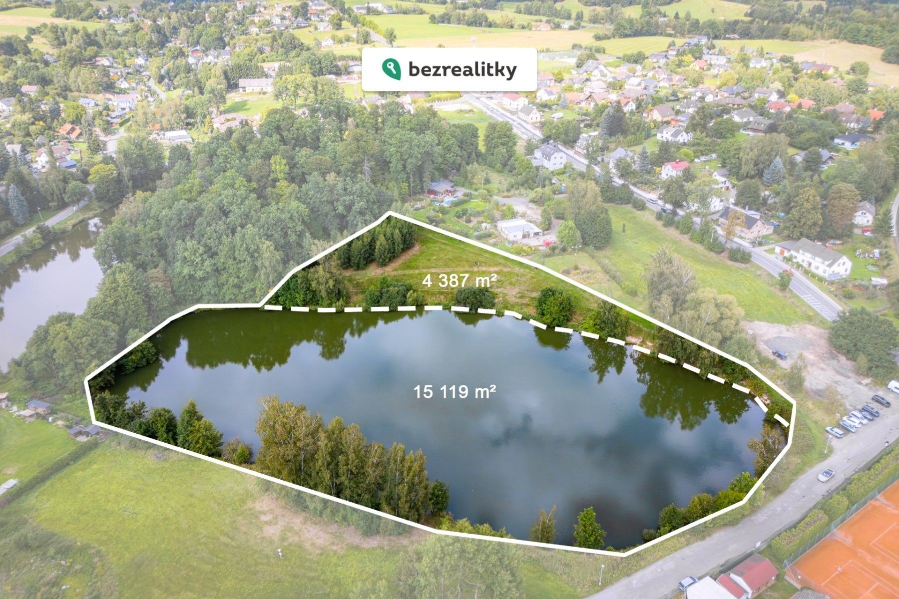Komerční pozemek, 19 506 m²