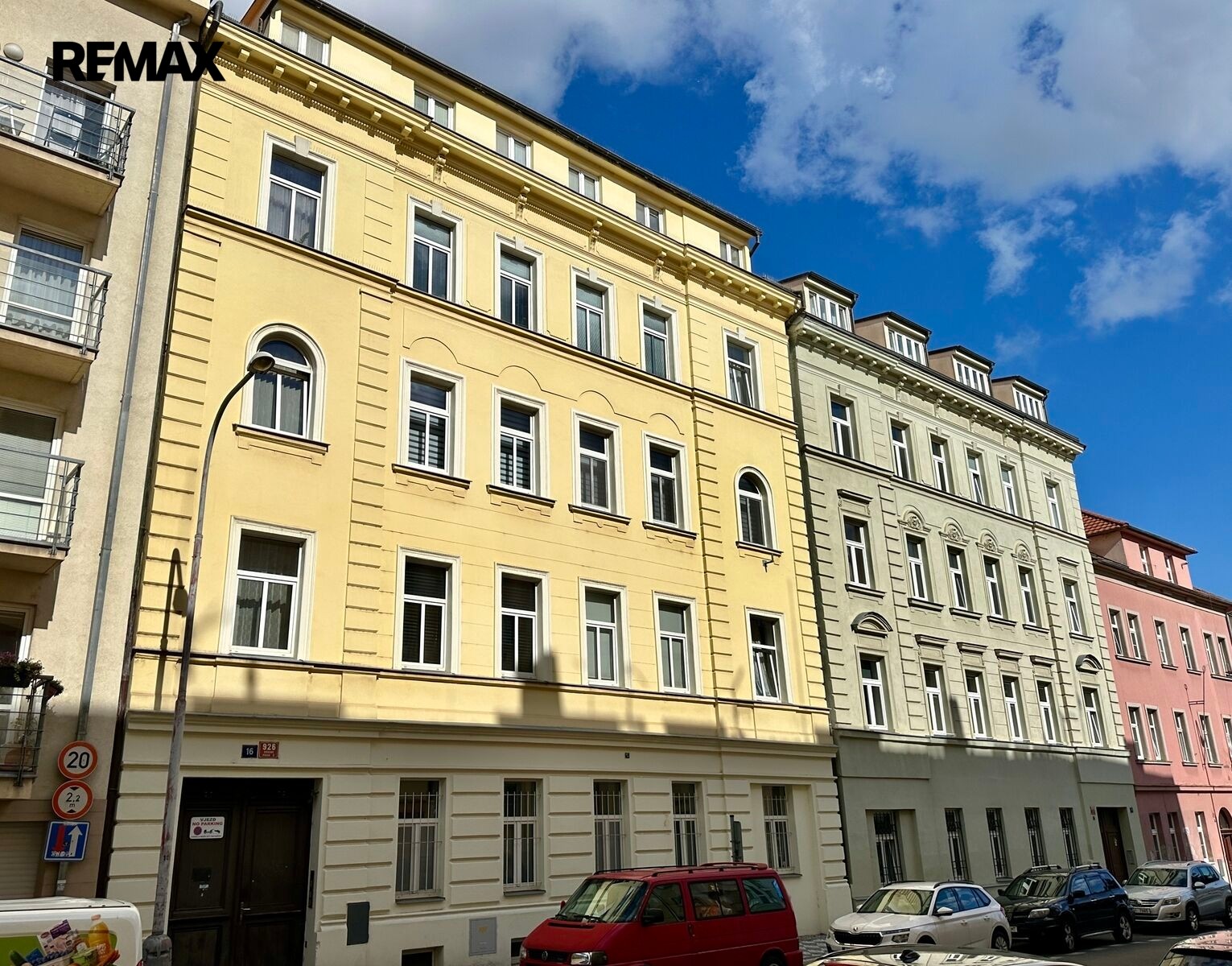 Činžovní dům · 736 m² · Na Neklance 926, Praha Smíchov - 3