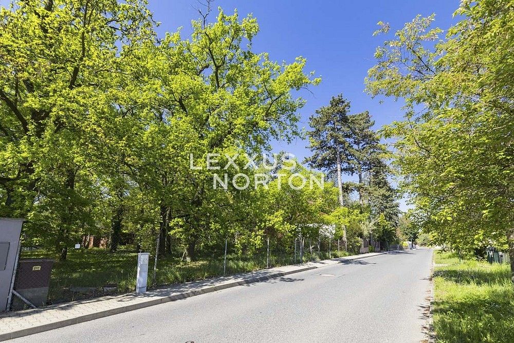 Pozemky pro bydlení, Černošice, okres Praha-západ, Středočeský kraj - 1
