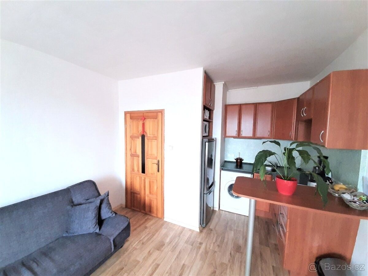 Pronájem byt - Frýdek-Místek, 738 01