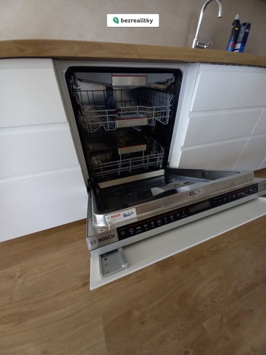 Prodej byt 2+kk - Mantovská 790, Praha Horní Měcholupy, 50 m² - 5