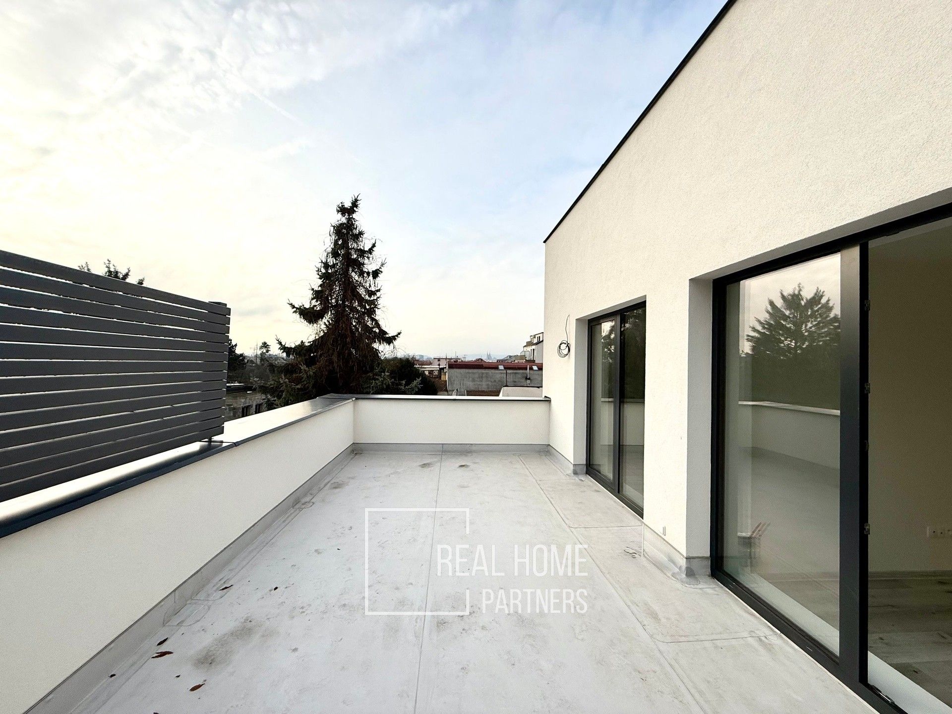 2+kk, Táborská, Brno, 107 m²