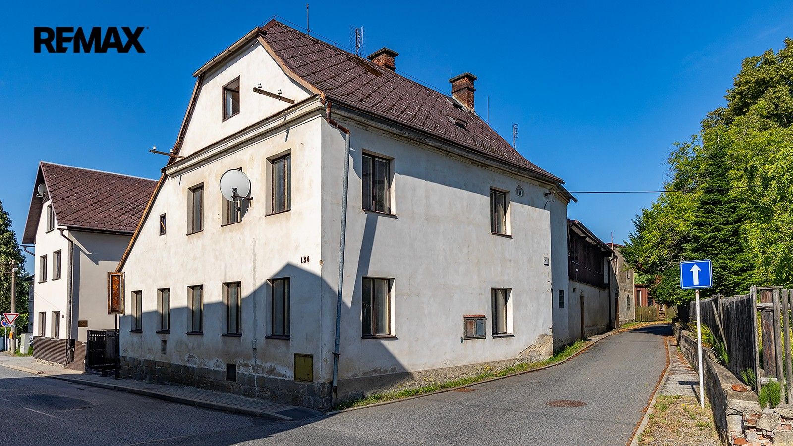 Rodinné domy, Československé armády 134, Cvikov I, 500 m² - 1