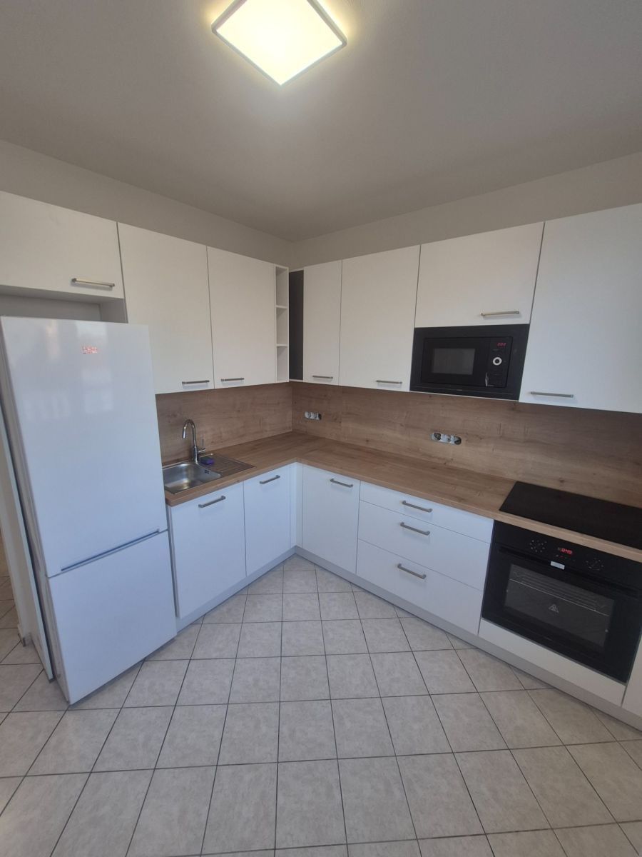 3+1, Královická, Praha - Strašnice, 75 m² - 1