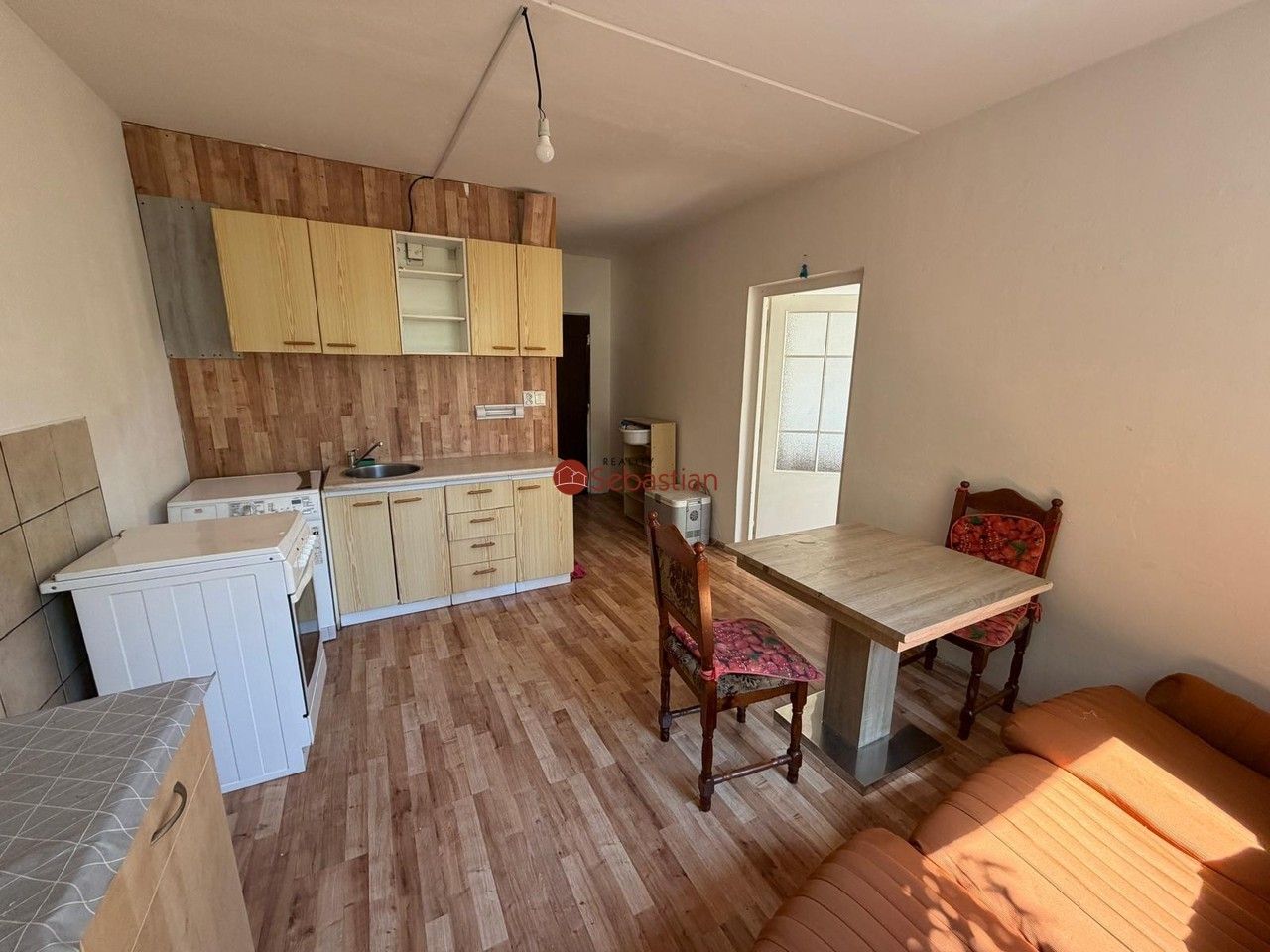 Byt 1+1 · 35 m² · Školní pěšina, Chomutov - 3